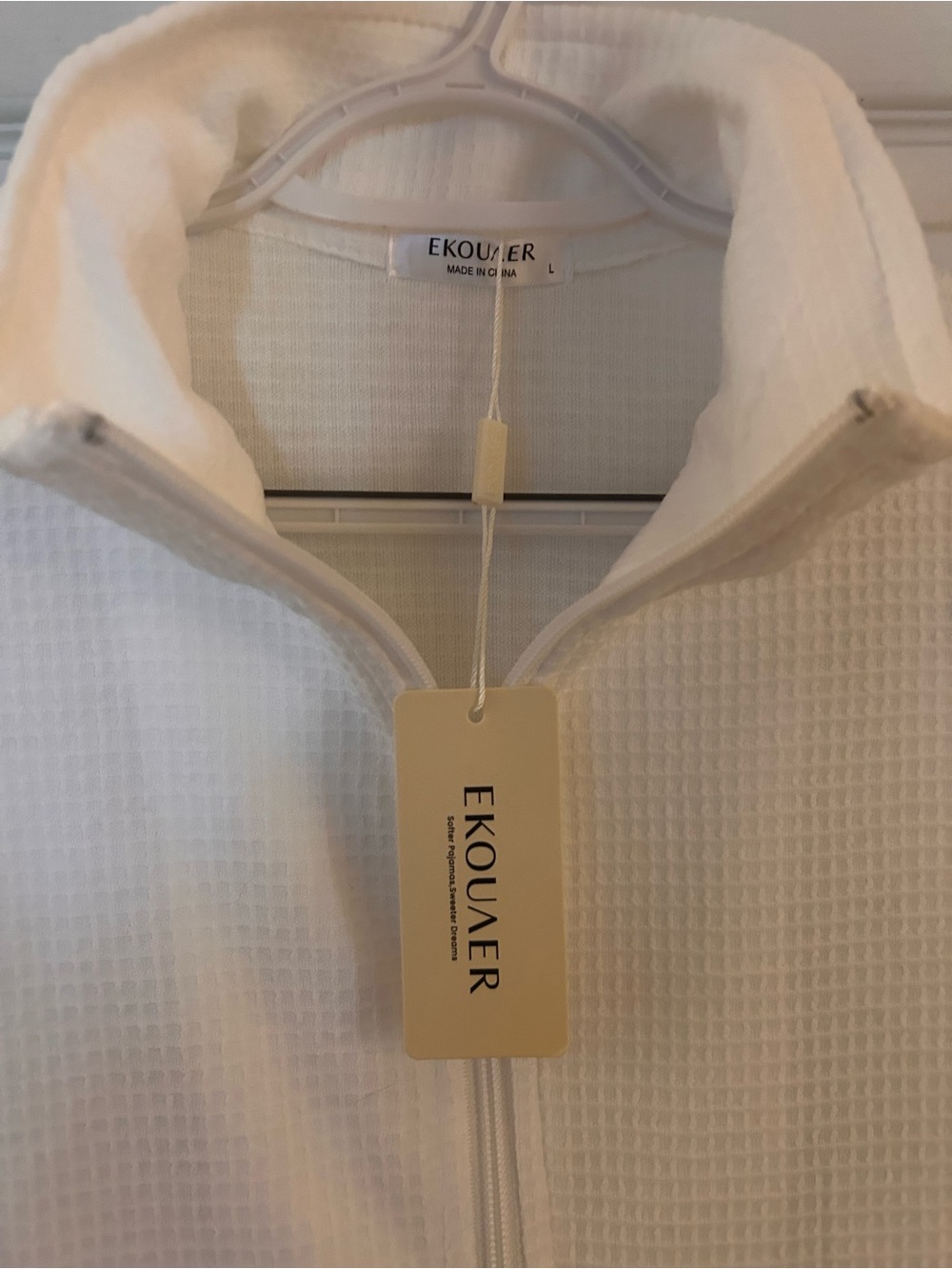 Ekouaer Women's White Waffle Zip-Front Robe w Pockets. Size L